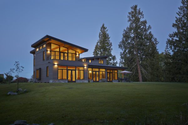 MR_Lindal_70776-8-600x400