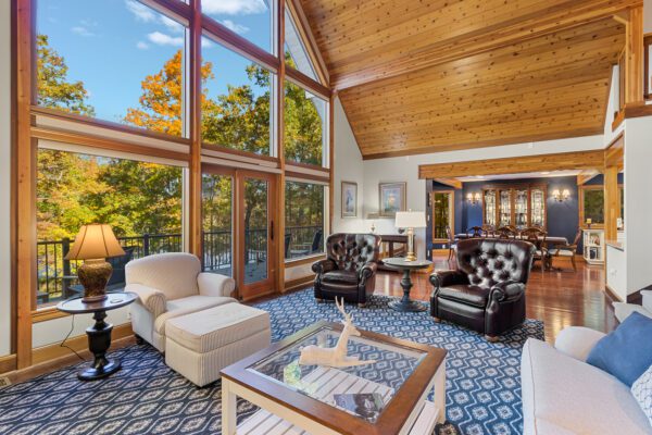 68 West Sunrise Drive